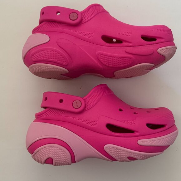 CROCS Unisex Adult Pink Bubble Crush Platform Clog - Picture 3 of 5